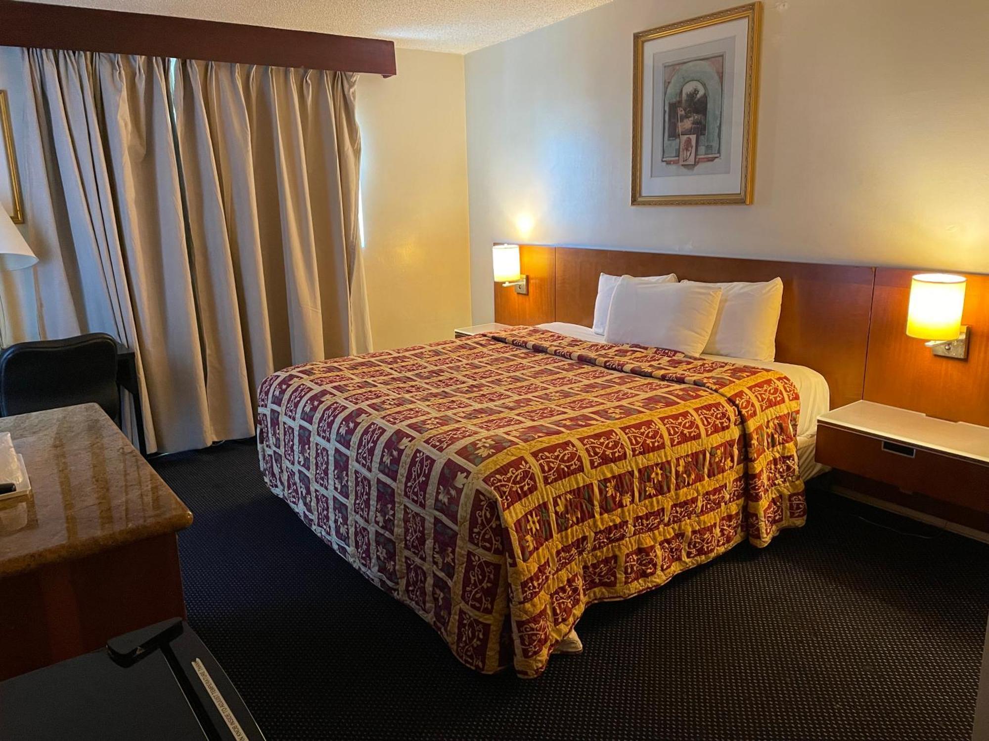 פולרטון Grand Inn מראה חיצוני תמונה